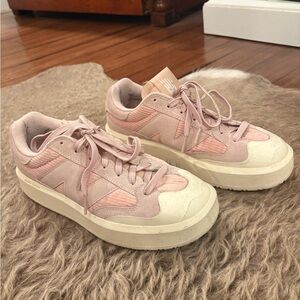Men’s Pink Sneakers New Balance CT302